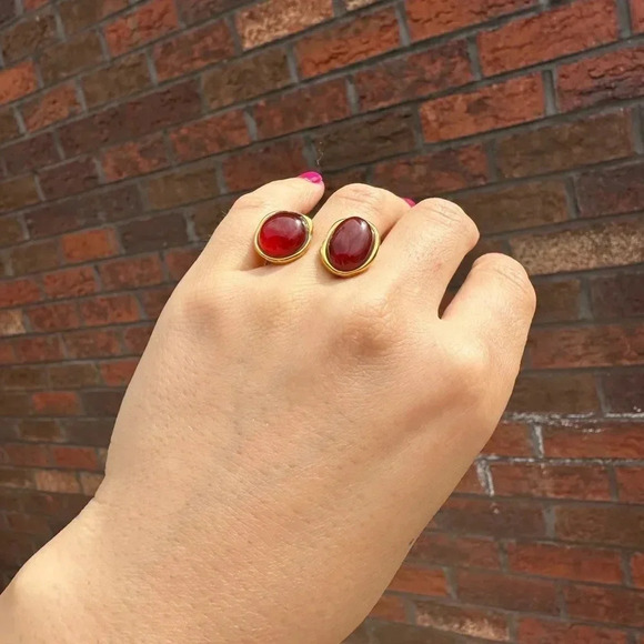 Amalfi Red Agate 18K Gold Stainless Steel Waterproof Gold Natural Stone 7 Ring - Picture 13 of 15